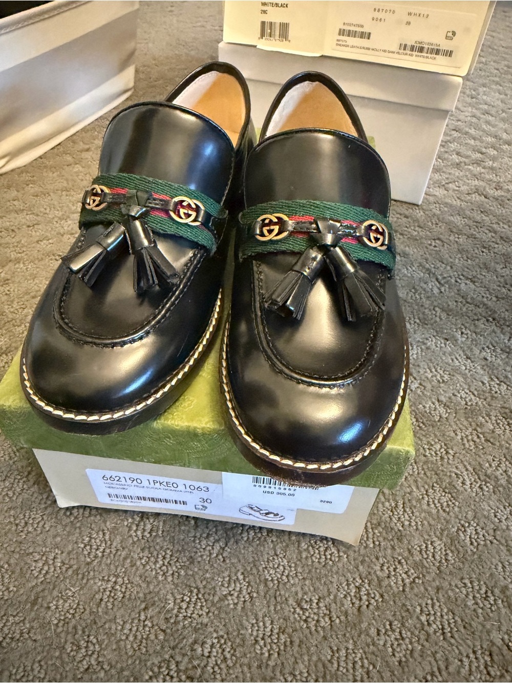 Gucci Black Leather Kids Tassel Loafers with Green-Red Web and Gold GG